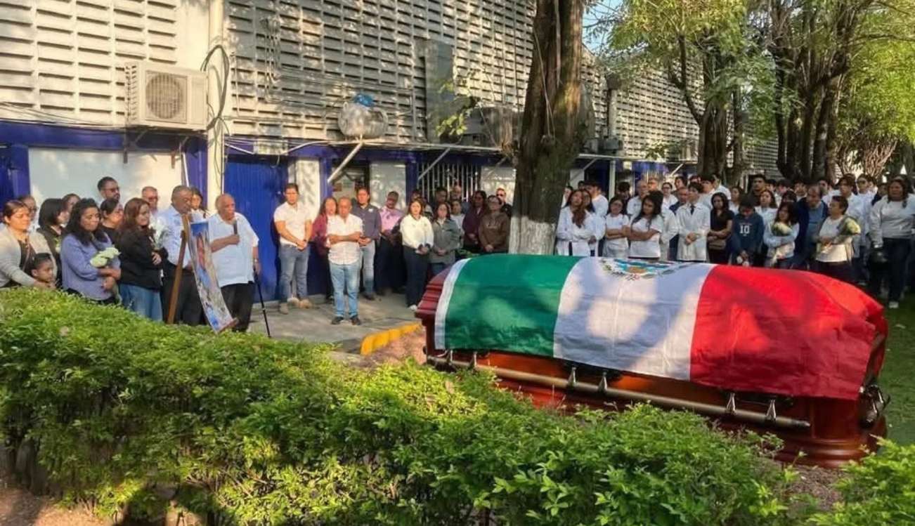 Despiden con homenaje al profesor René Salgado Delgado en el Tecnológico de Zacatepec