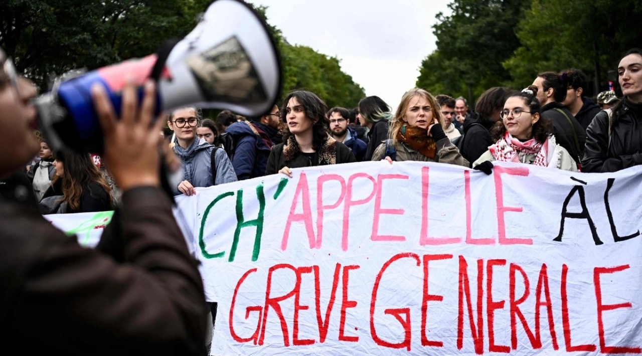 Francia desplegará 70 mil policías y blindados ante protestas del sábado