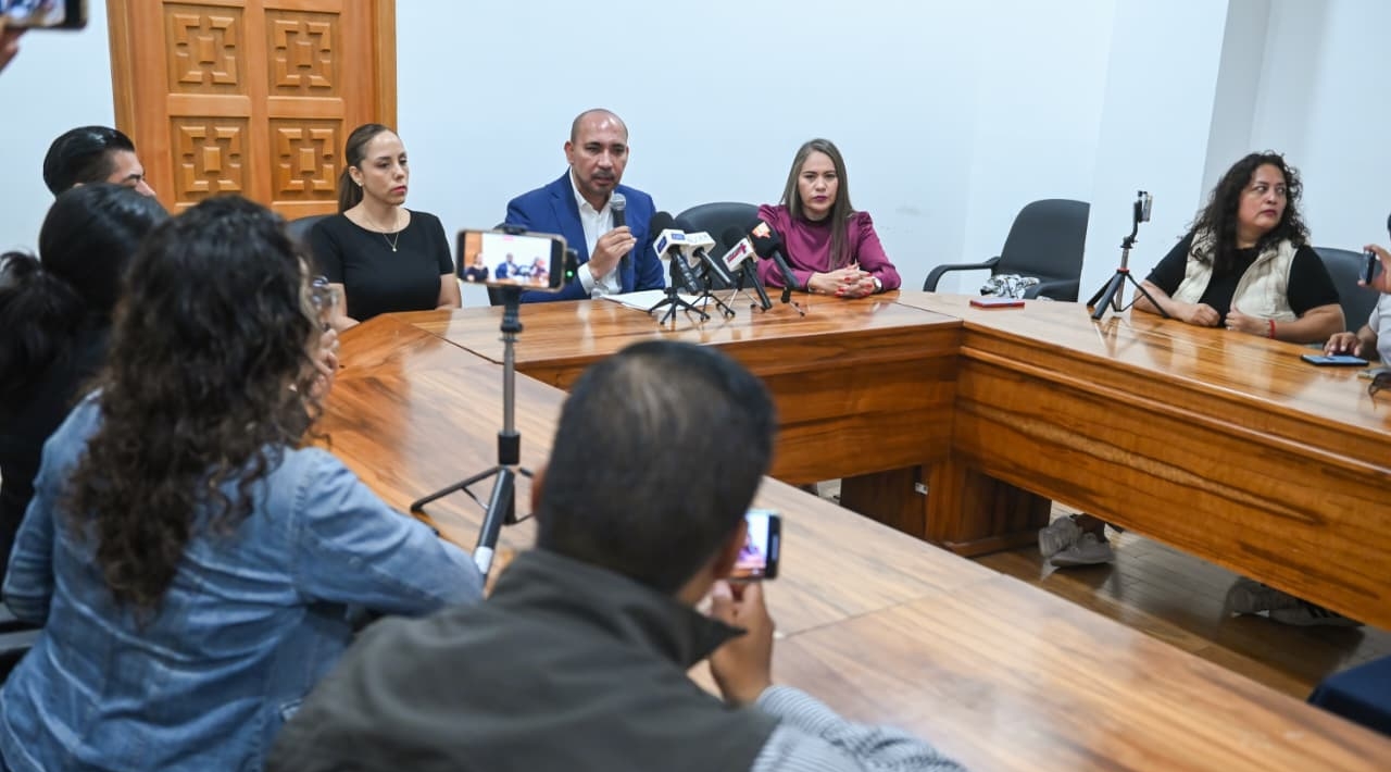 Gobierno de Morelos mantiene diálogo con sindicato de Trabajadores del Poder Ejecutivo