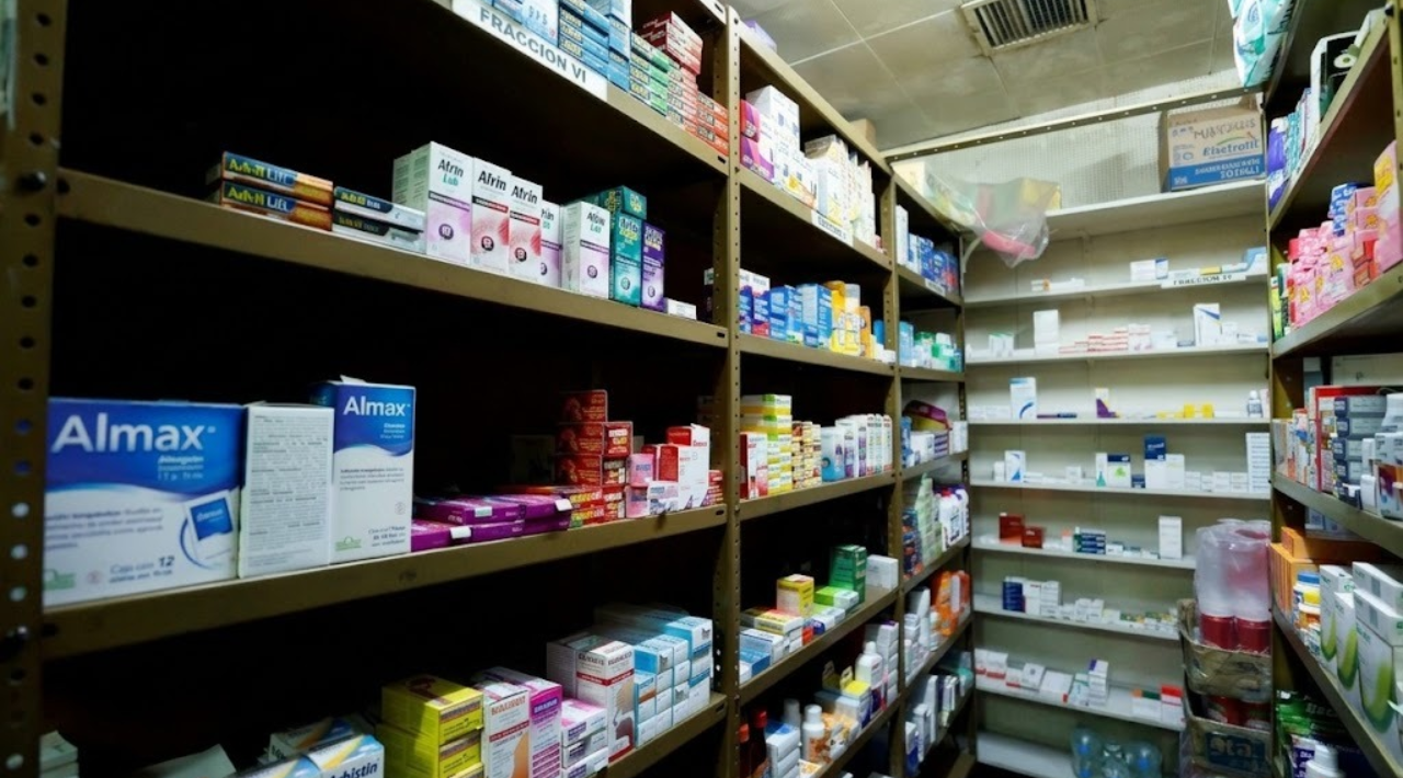 Sheinbaum crea consejo asesor para mejorar el abasto de medicamentos en hospitales