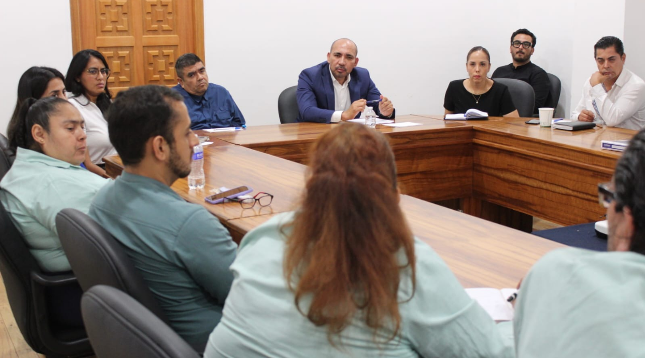 Gobierno y sindicato revisarán viabilidad de 24 plazas pendientes en Morelos